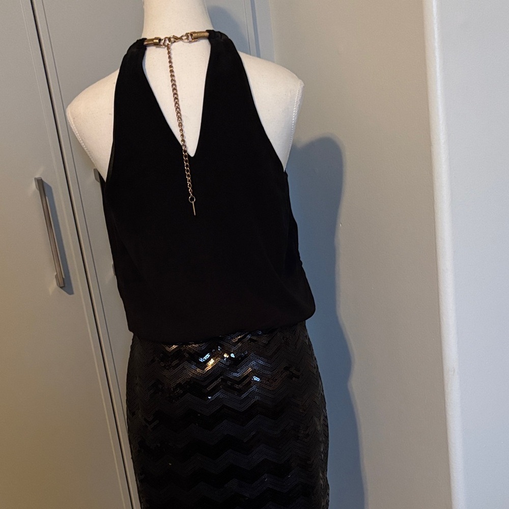 Guess Black Halter Dress with Chevron Skirt Y2K - Picture 4 of 11
